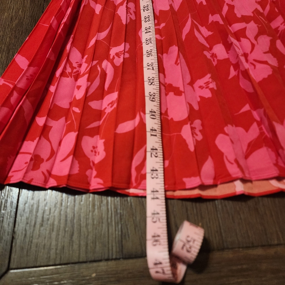 Lulu’s Vibrant Moment Floral Pleated Lace-Up Midi Dress NWT Red & Pink Med - Picture 4 of 13
